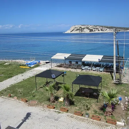 Bed & Breakfast Derin & Naz Karaburun (Izmir)