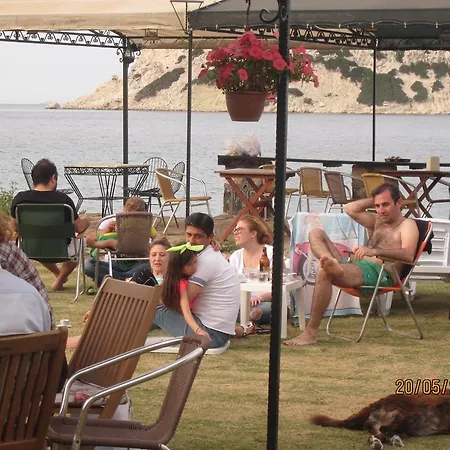 Derin & Naz Karaburun (Izmir)