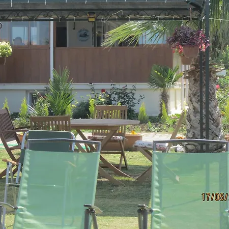 Bed & Breakfast Derin & Naz *