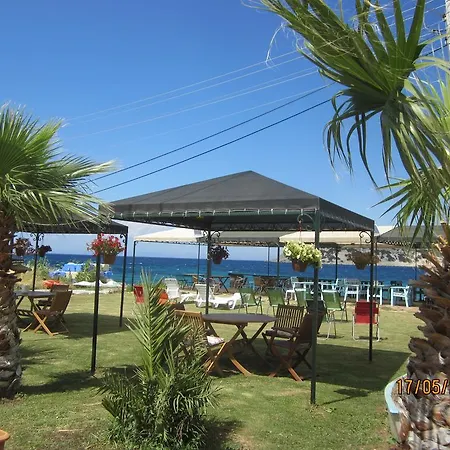 Derin & Naz Карабурун