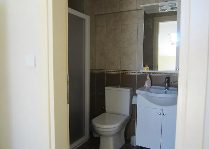 Derin & Naz Bed & Breakfast