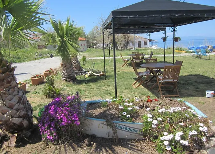 Derin & Naz Karaburun (Izmir)