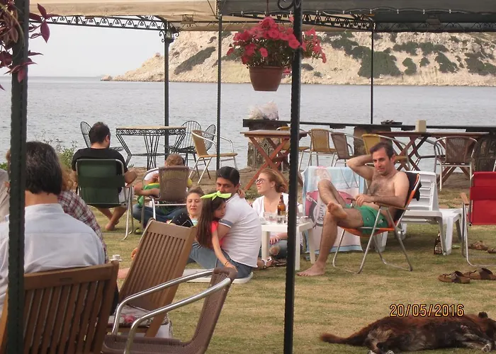 Derin & Naz Karaburun (Izmir)